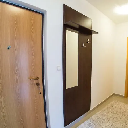 Apartment Residence Inn * 모스타르