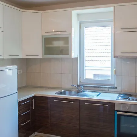 Apartment Residence Inn 아파트 모스타르